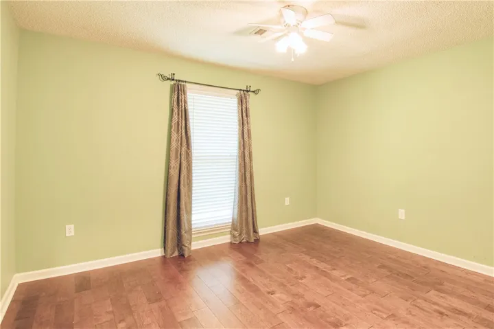 3904 34th Street Sw, Lanett, Alabama 36863