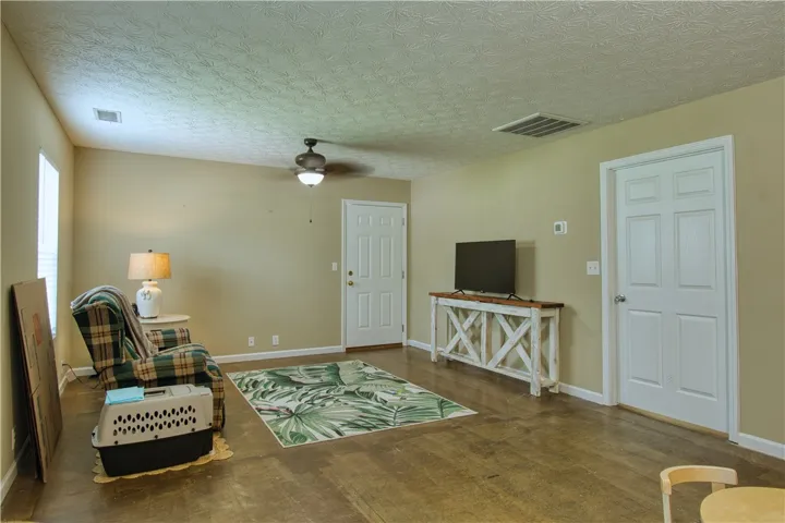 3904 34th Street Sw, Lanett, Alabama 36863