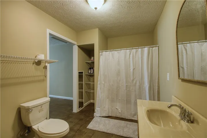 3904 34th Street Sw, Lanett, Alabama 36863