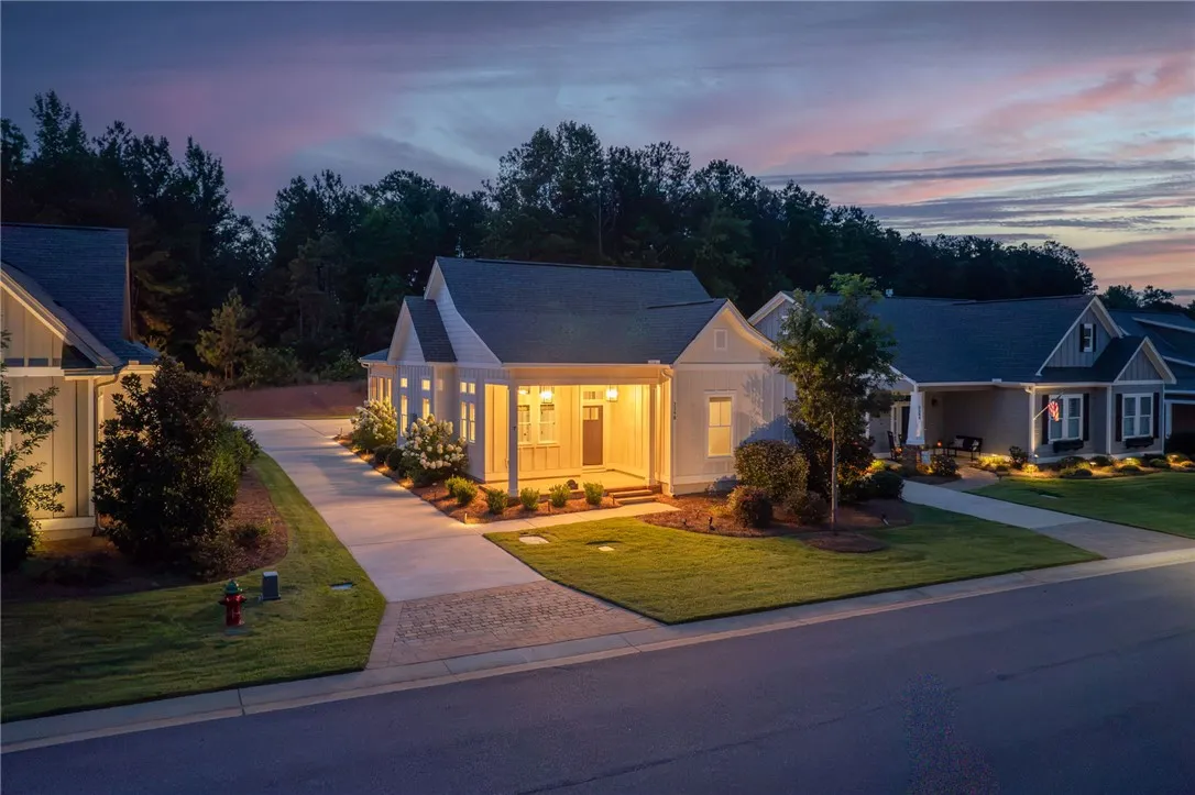 Welcome to 3398 Eagle Trail - a move in ready home tucked in the quaint setting of National Village.
