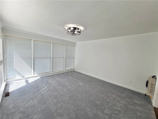 2004 32nd Street, Valley, Alabama 36854