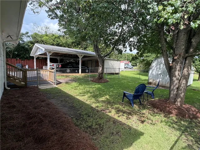 2004 32nd Street, Valley, Alabama 36854