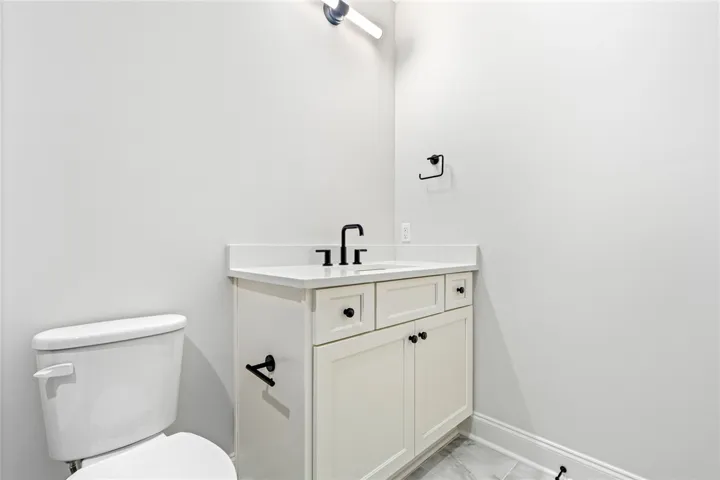 900-2 Annabrook Drive, Auburn, Alabama 36830