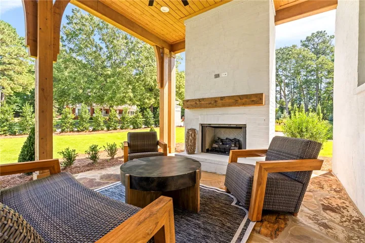 900-2 Annabrook Drive, Auburn, Alabama 36830