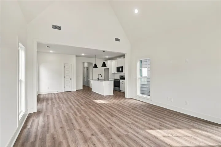 3212 Bradley Lane, Auburn, Alabama 36830