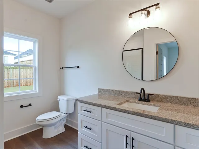 Example of a Duette floorplan - Primary Bathroom