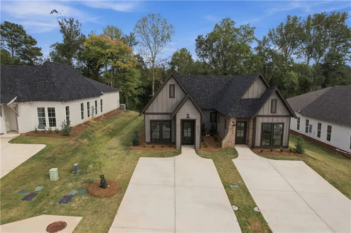 3212 Bradley Lane, Auburn, Alabama 36830