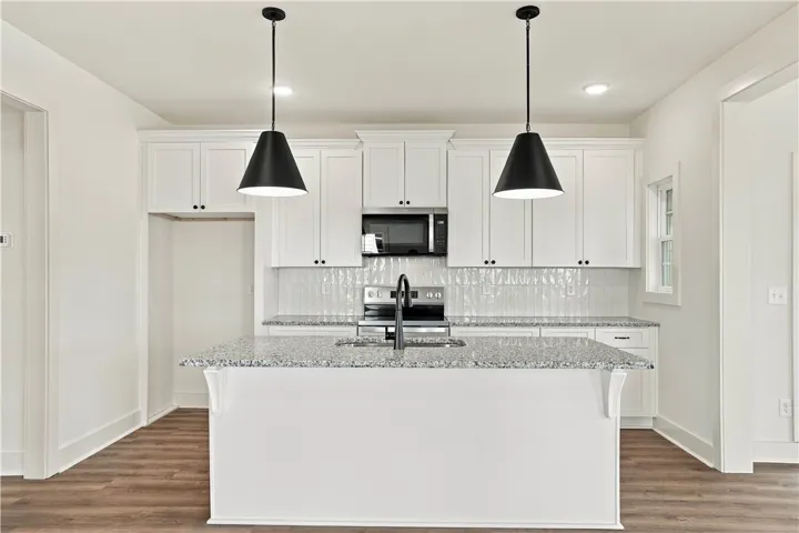3212 Bradley Lane, Auburn, Alabama 36830