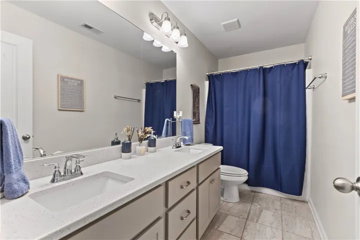 887 W Richland Circle, Auburn, Alabama 36832