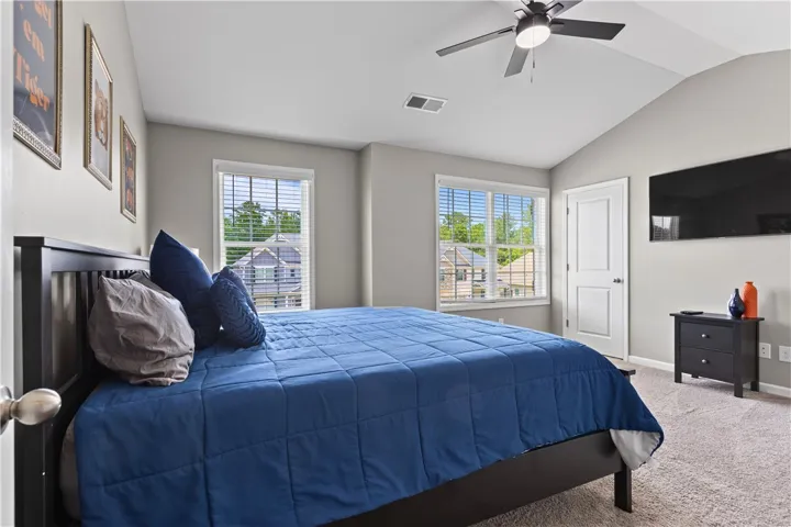 887 W Richland Circle, Auburn, Alabama 36832