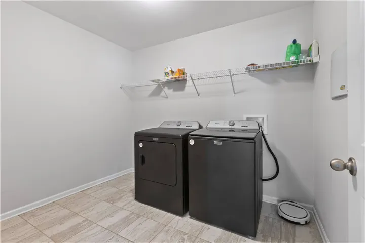887 W Richland Circle, Auburn, Alabama 36832