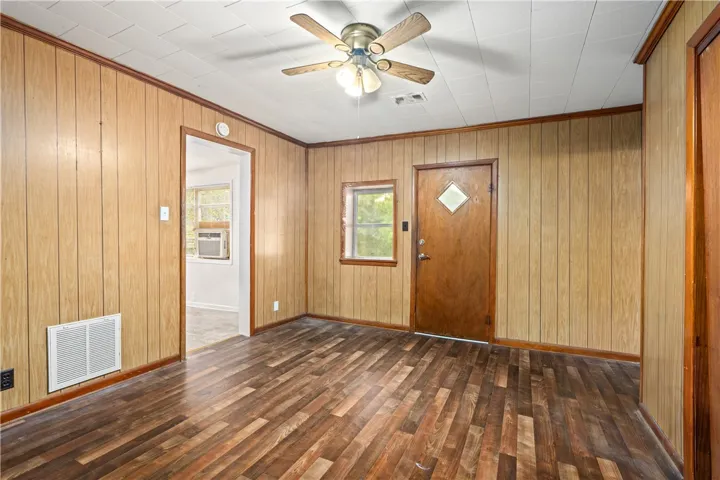 1534 34th Avenue, Lanett, Alabama 36863