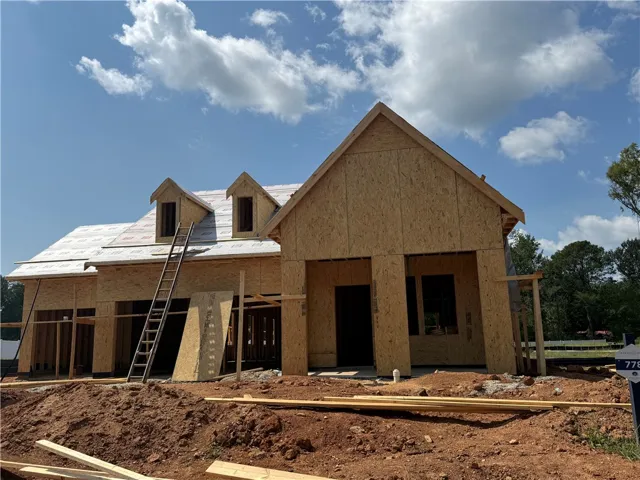 2912 Shropshire Drive, Auburn, Alabama 36832