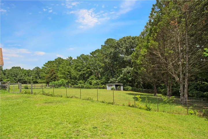 1638 Hicks Store Road, Tallassee, Alabama 36078