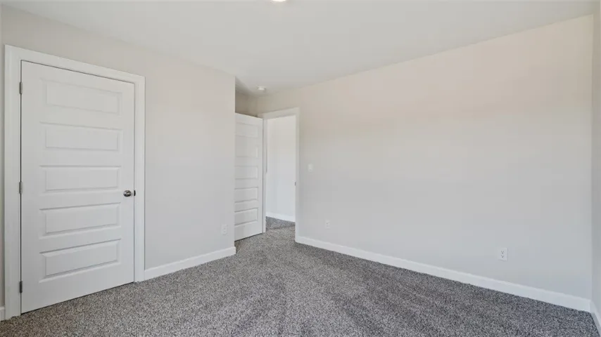 712 Asheton Drive, Auburn, Alabama 36801