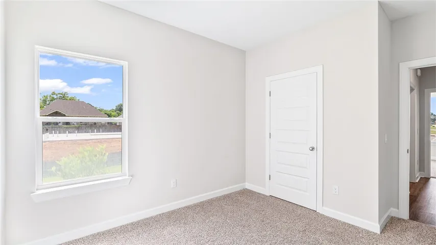 700 Asheton Drive, Auburn, Alabama 36801