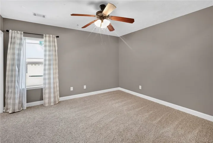 2113 Rockledge Circle, Opelika, Alabama 36801