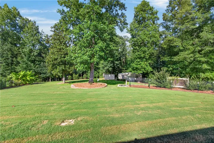 2113 Rockledge Circle, Opelika, Alabama 36801