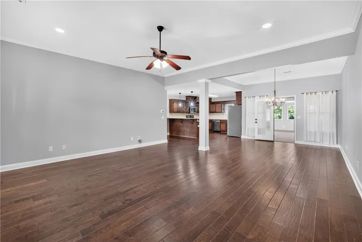 2113 Rockledge Circle, Opelika, Alabama 36801