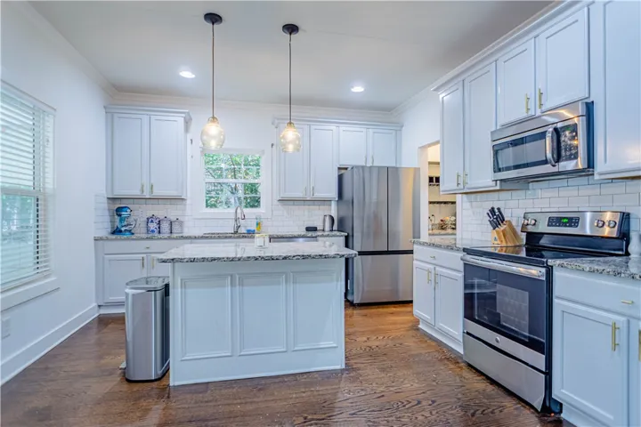 1450 Reynolds Drive, Auburn, Alabama 36830