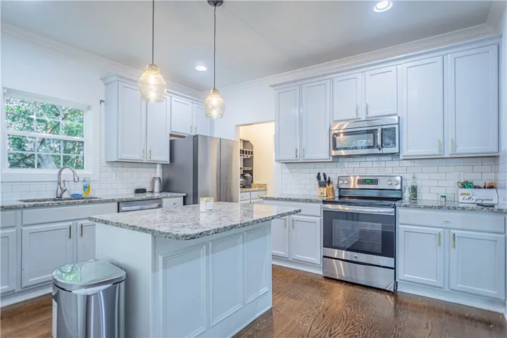 1450 Reynolds Drive, Auburn, Alabama 36830