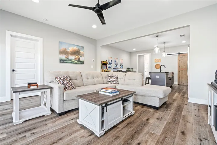 3145 Bottle Way, Auburn, Alabama 36830