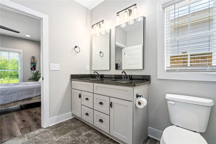 3145 Bottle Way, Auburn, Alabama 36830