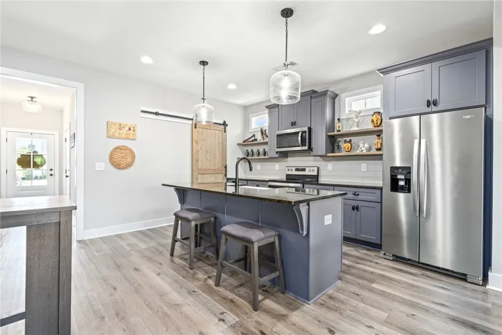 3145 Bottle Way, Auburn, Alabama 36830