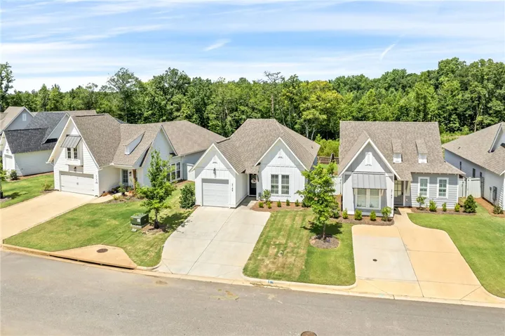 3145 Bottle Way, Auburn, Alabama 36830