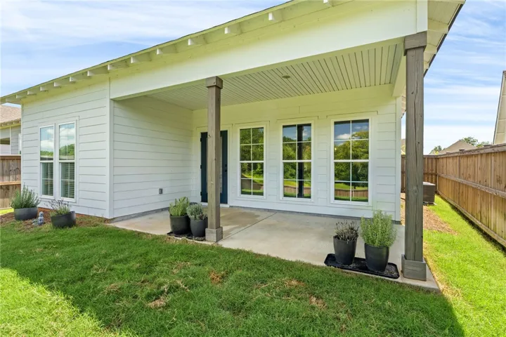 3145 Bottle Way, Auburn, Alabama 36830