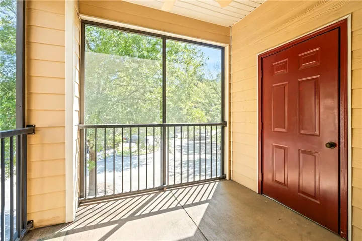 447 W Longleaf Drive 104, Auburn, Alabama 36830