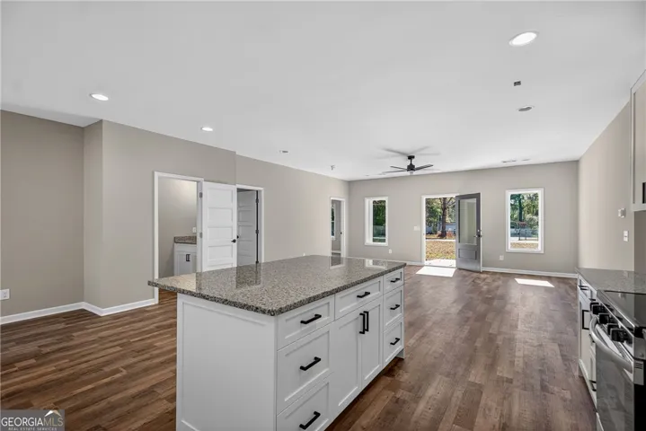 3070 Sw 15th Street, Lanett, Alabama 36863