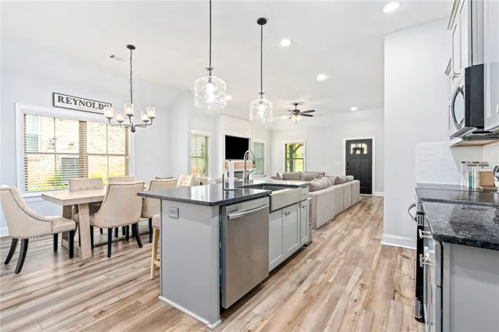 1953 Armistead Lane, Auburn, Alabama 36830
