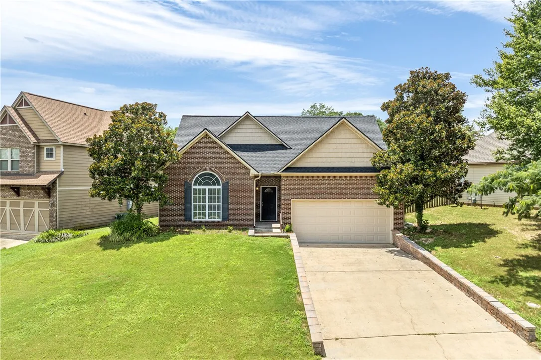 Welcome to 2201 Red Tail Lane!