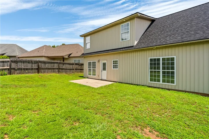 2201 Red Tail Lane, Auburn, Alabama 36879