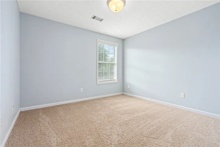 2201 Red Tail Lane, Auburn, Alabama 36879