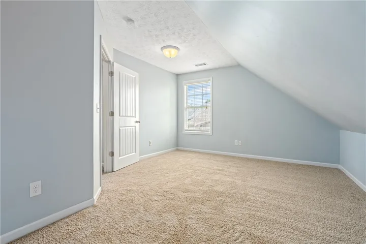 2201 Red Tail Lane, Auburn, Alabama 36879