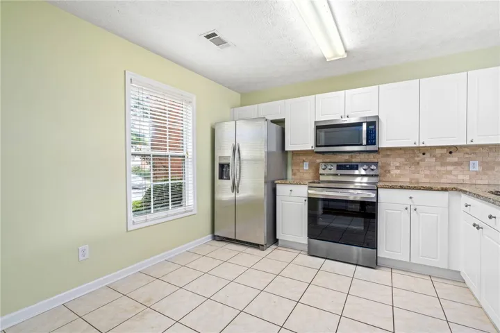 1477 N Donahue Drive 504, Auburn, Alabama 36830
