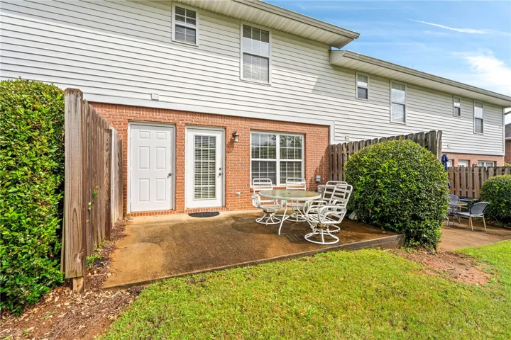 1477 N Donahue Drive 504, Auburn, Alabama 36830