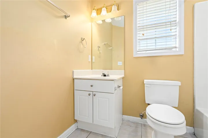 1477 N Donahue Drive 504, Auburn, Alabama 36830