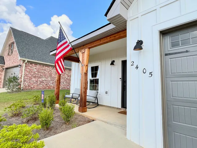 2405 Furlong Trail, Auburn, Alabama 36830
