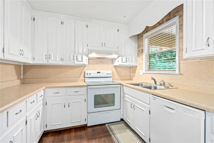 1115 Drew Lane, Auburn, Alabama 36830