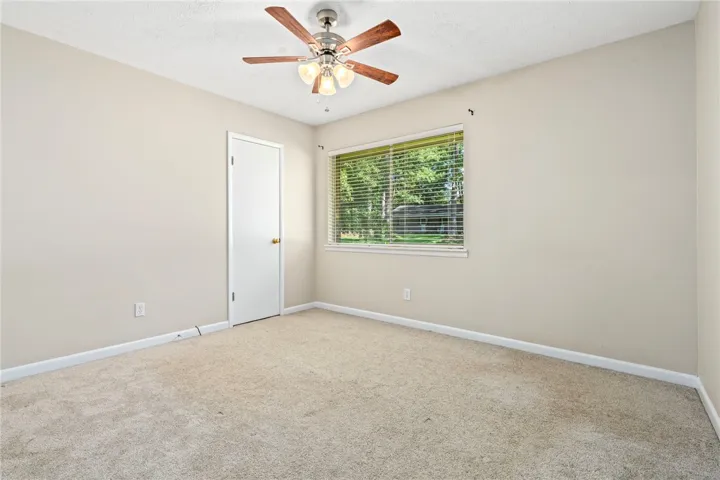 1115 Drew Lane, Auburn, Alabama 36830
