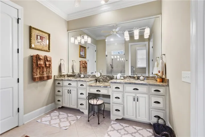 3454 Lakeshore Drive, Opelika, Alabama 36804