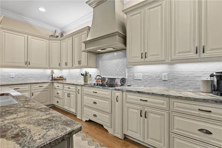 3454 Lakeshore Drive, Opelika, Alabama 36804