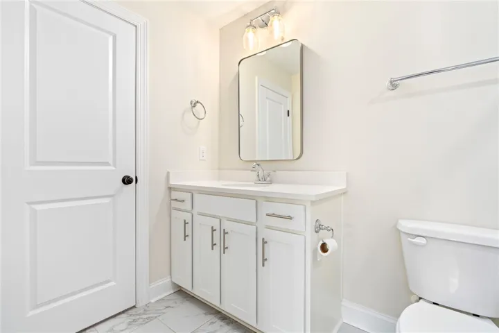 628 Thornberry Drive, Auburn, Alabama 36830