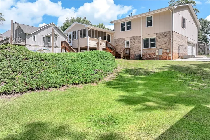 1802 Briarwood Lane, Opelika, Alabama 36801