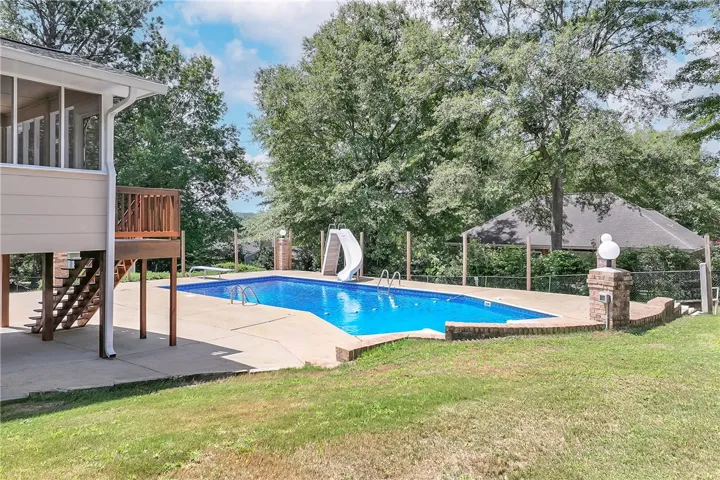 1802 Briarwood Lane, Opelika, Alabama 36801