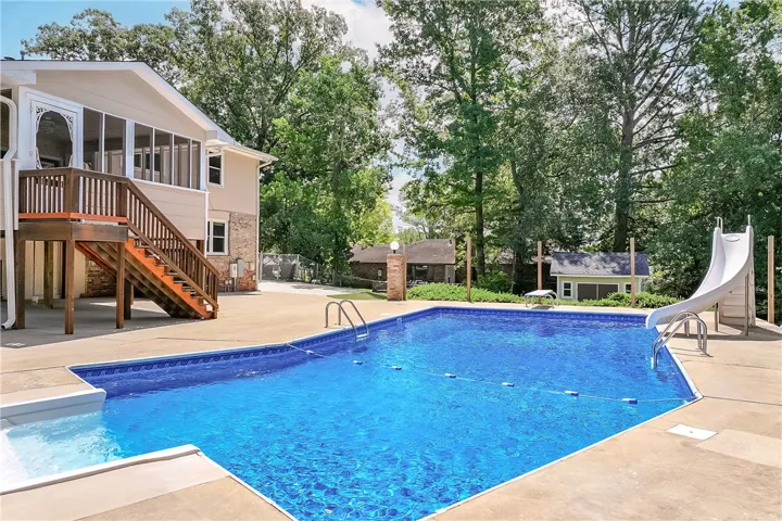 1802 Briarwood Lane, Opelika, Alabama 36801