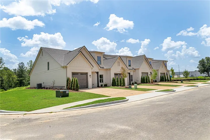 266 Spence Nolen Place, Auburn, Alabama 36832